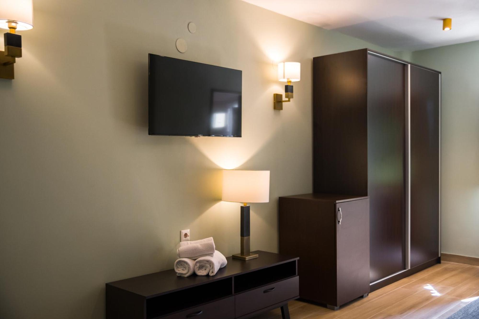 Hotel Prasino Horio à Arnaia Extérieur photo