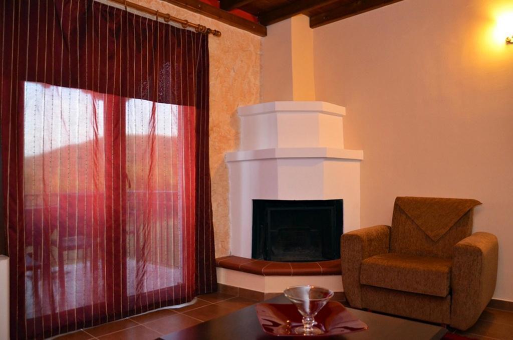 Hotel Prasino Horio à Arnaia Chambre photo