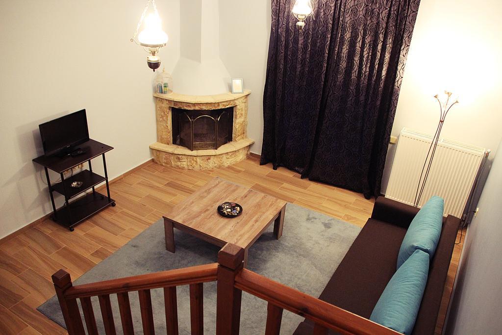 Hotel Prasino Horio à Arnaia Extérieur photo