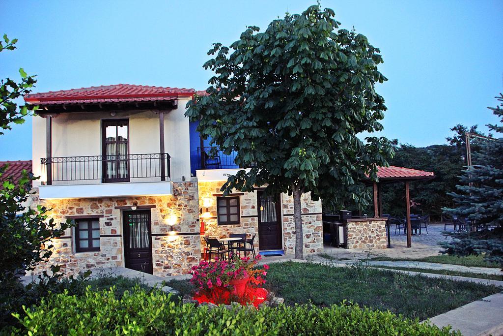 Hotel Prasino Horio à Arnaia Extérieur photo