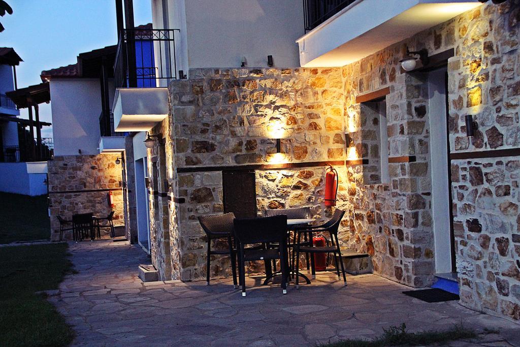 Hotel Prasino Horio à Arnaia Extérieur photo