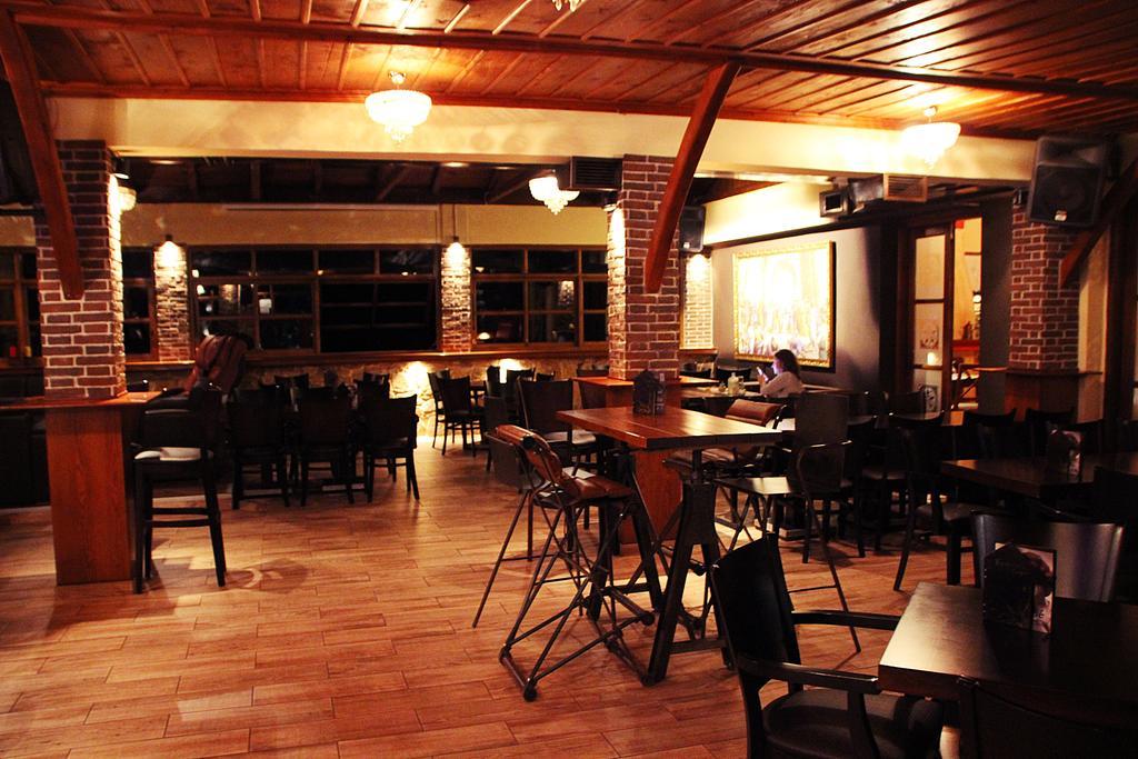 Hotel Prasino Horio à Arnaia Extérieur photo
