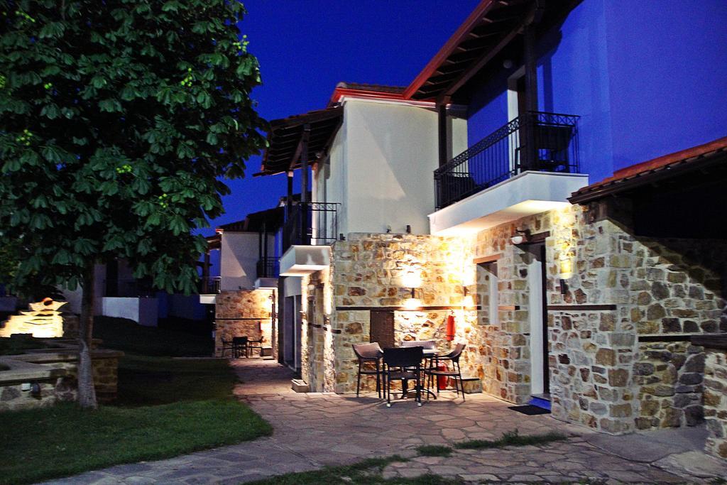 Hotel Prasino Horio à Arnaia Extérieur photo
